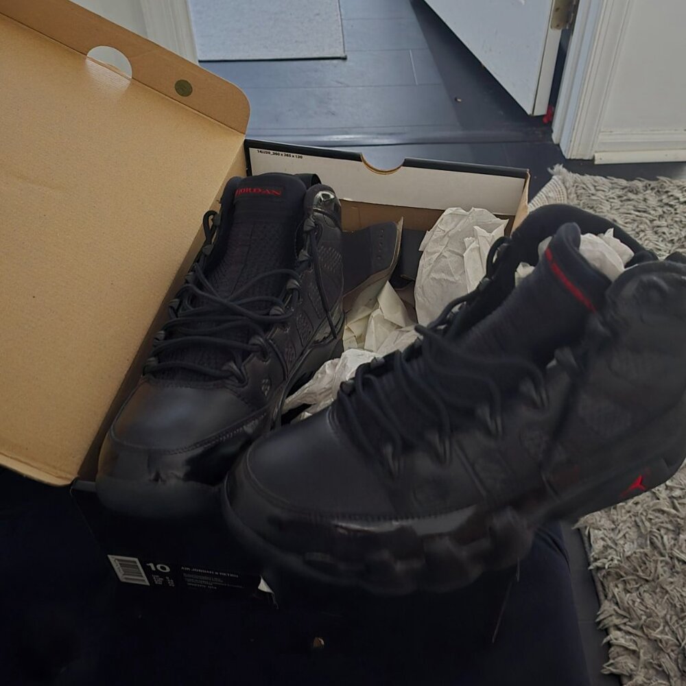 Jordan 9 "Breds" - Picture 2 of 8
